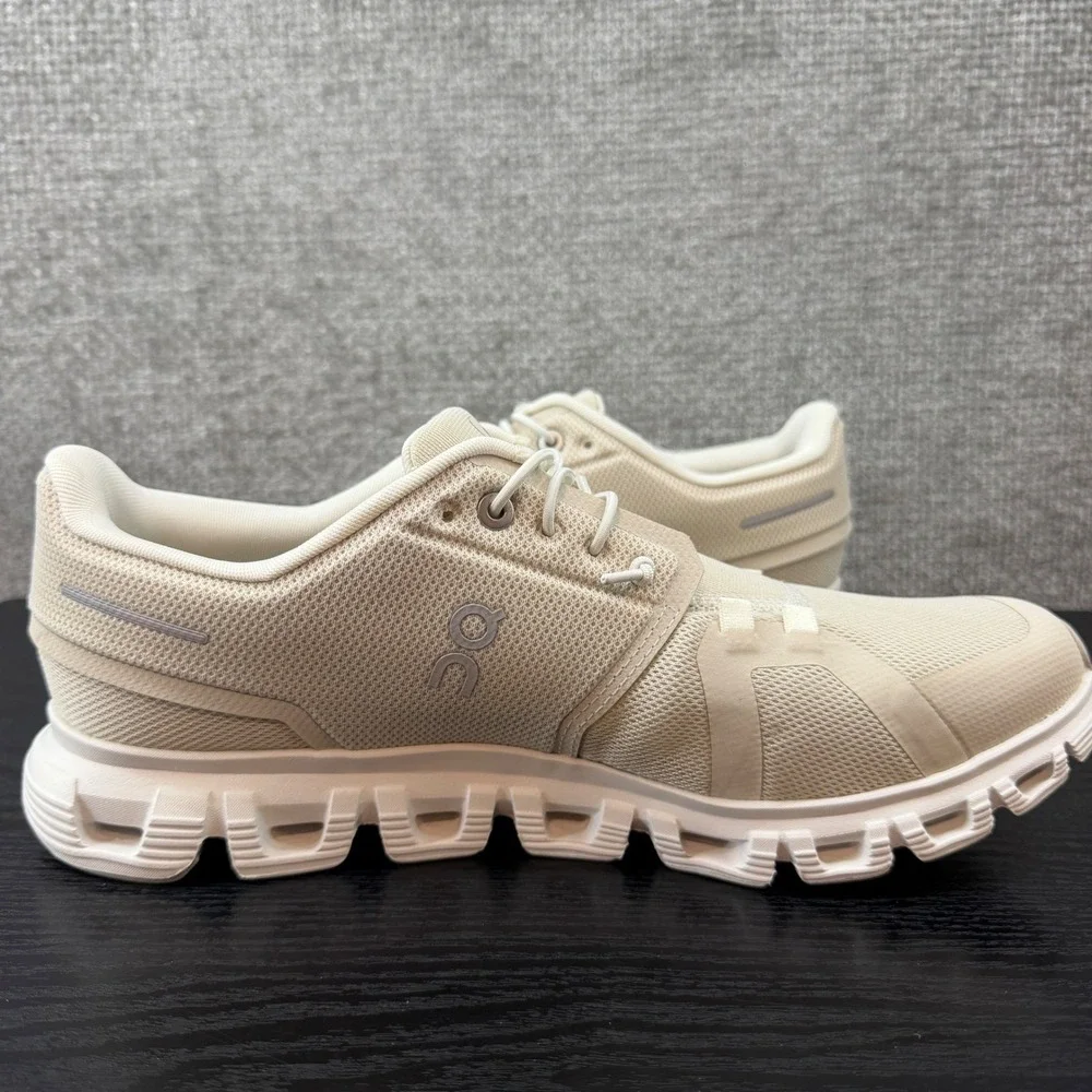 On Cloud 6 Women's Size 9.5 Pearl/White Running Zero Gravity Cloudtec Cushion